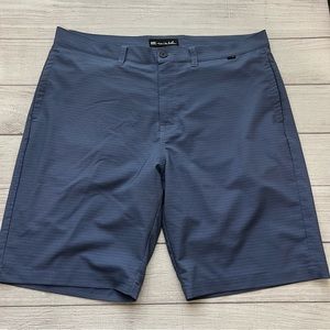Travis Mathew Mens Board Shorts Size 38 - Blue